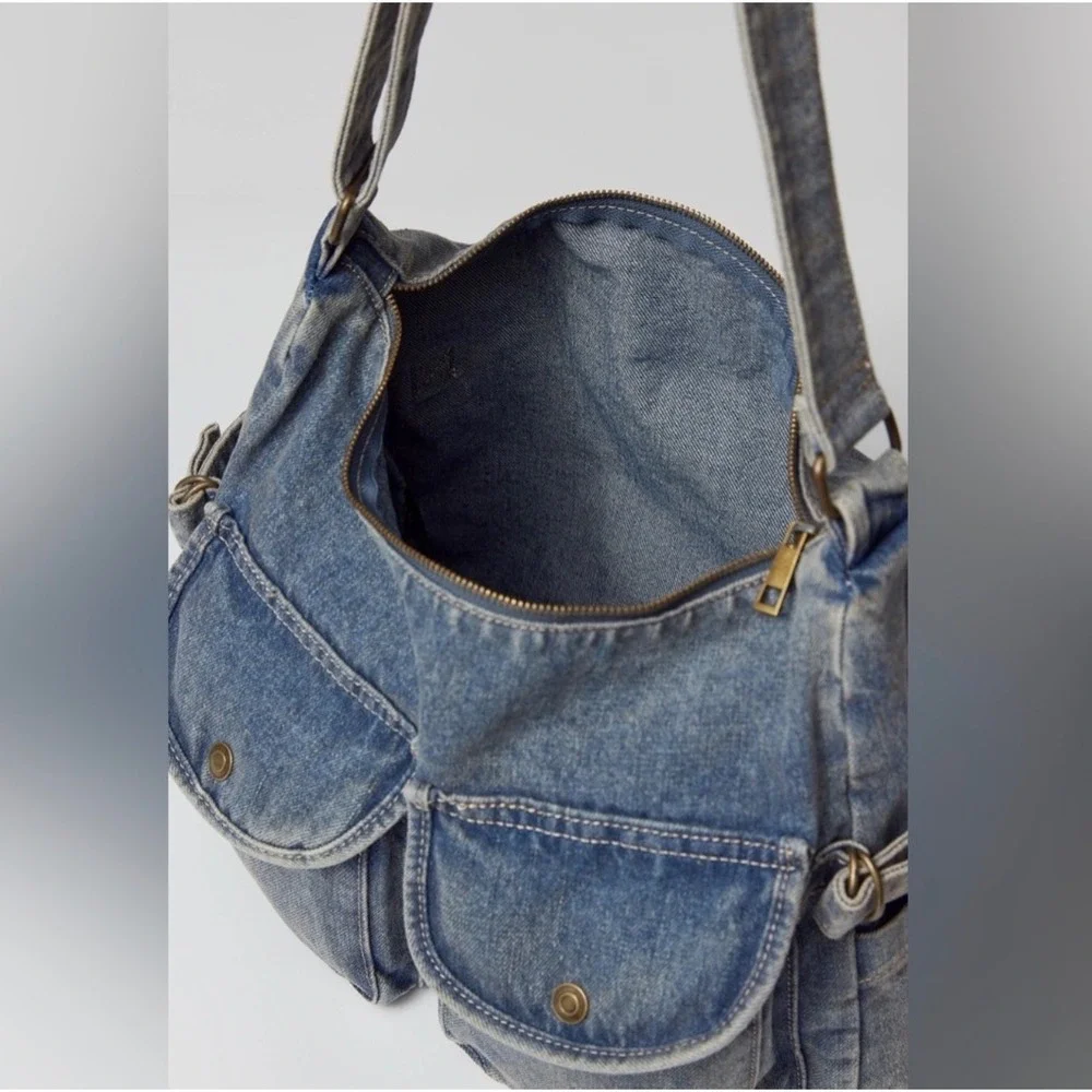 BDG Oversized Denim Shoulder Bag Blue Y2K Cargo Pockets NWT‎